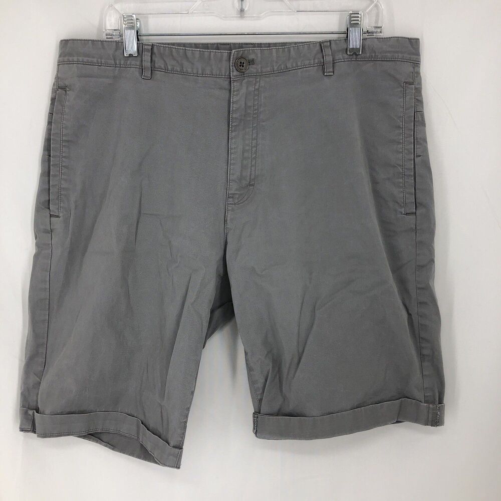 Calvin Klein Slim Fit Gray Chino Shorts Size 36 (37x10)